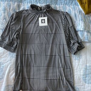 Anne Klein Black and White Houndstooth Women's Top